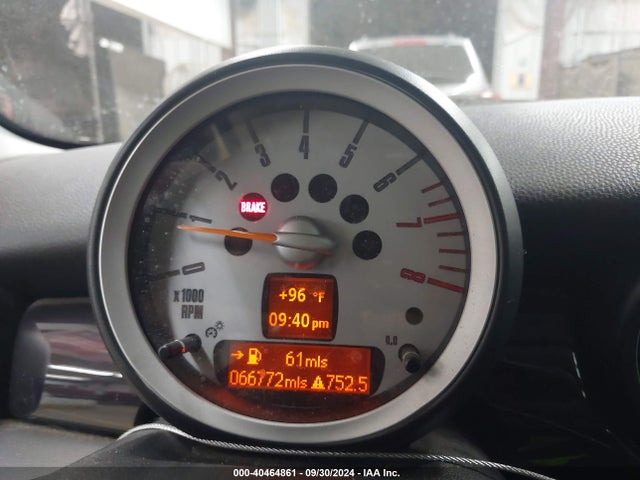 2009 MINI COOPER S WMWMF73529TT94769 Photo 6
