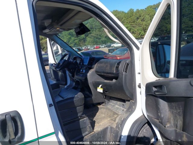 3C6LRVVG5NE130996 RAM Promaster 2500 Low Roof 136 Wb
