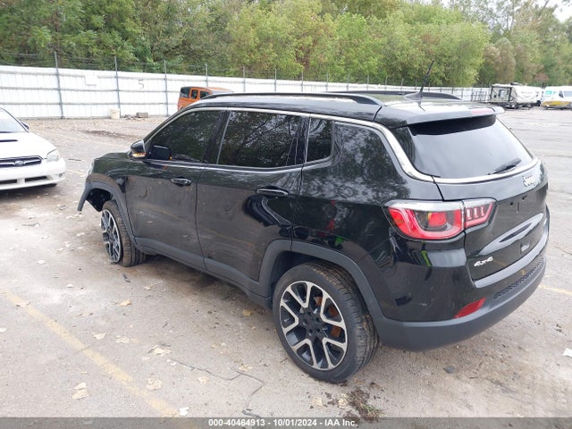 Jeep Compass Limited 4x4 2018 3C4NJDCB6JT147497 Image 3