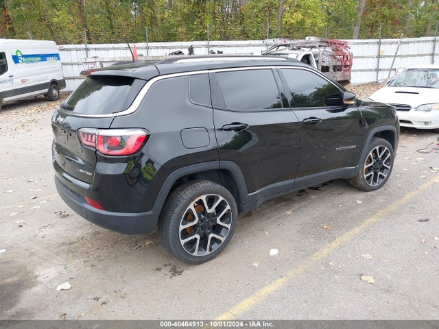 Jeep Compass Limited 4x4 2018 3C4NJDCB6JT147497 Image 4