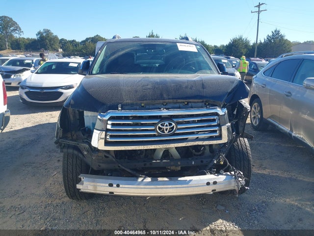 Toyota Sequoia Platinum 2018 5TDDY5G16JS155611 Image 13