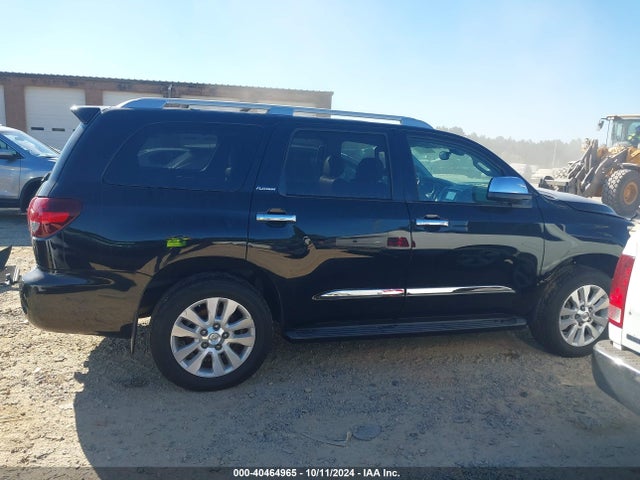 Toyota Sequoia Platinum 2018 5TDDY5G16JS155611 Image 14