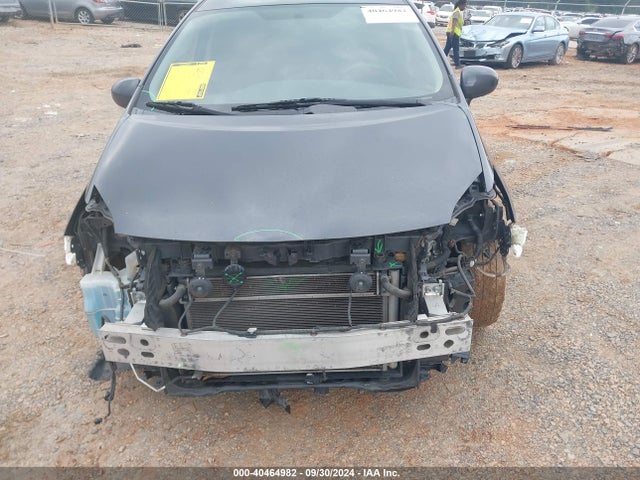 Toyota Prius Two 2015 JTDKN3DU3F1997037 Image 12
