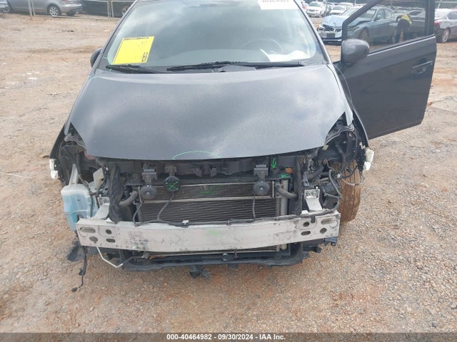 Toyota Prius Two 2015 JTDKN3DU3F1997037 Image 6