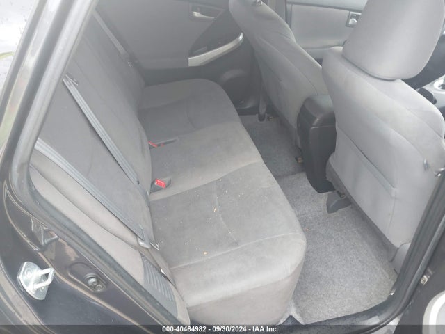 Toyota Prius Two 2015 JTDKN3DU3F1997037 Image 8