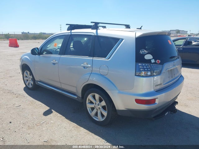 2010 MITSUBISHI OUTLANDER JA4JT5AX9AZ019383 Photo 2