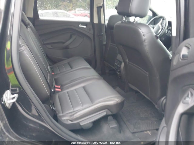 1FMCU0JX5EUB12818 Ford Escape Titanium