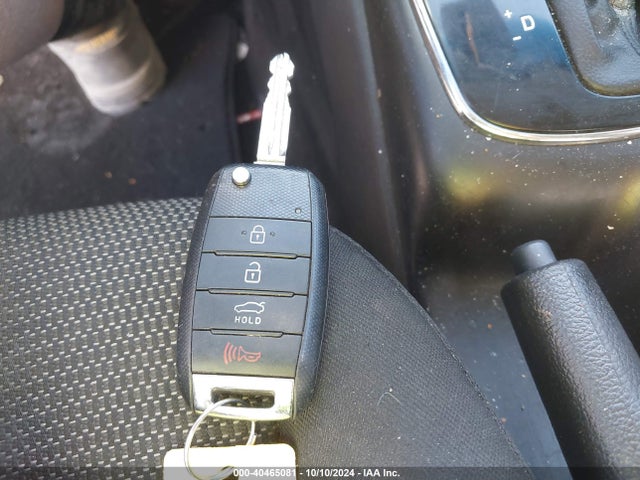 3KPFK4A76JE219836 KIA FORTE LX
