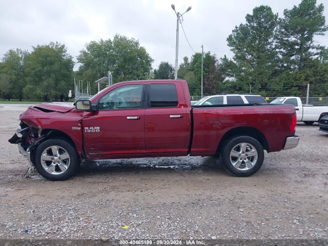 1C6RR7GT6JS103863 RAM 1500 Big Horn  4x4 6'4 Box