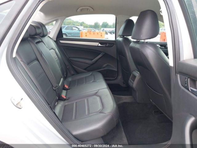 1VWAT7A36FC112982 Volkswagen Passat 1.8t Limited Edition
