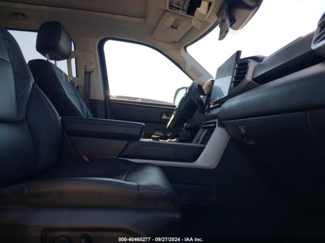 5TFJA5DB2NX049015 Toyota Tundra Limited