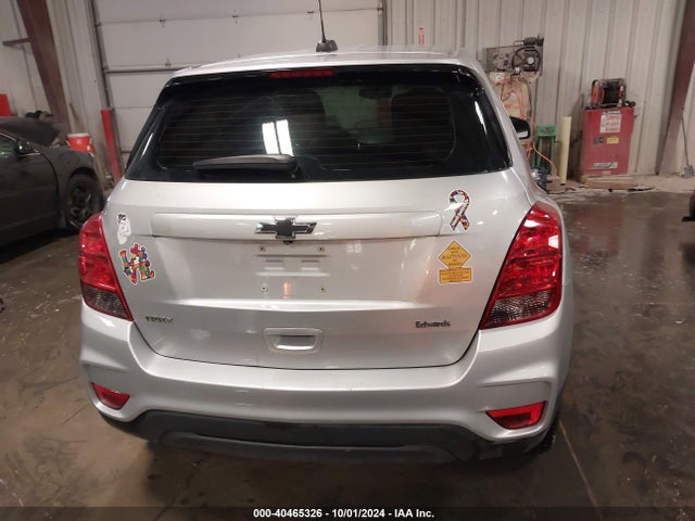 Chevrolet TRAX LS 2017 3GNCJKSB2HL187350 Image 16