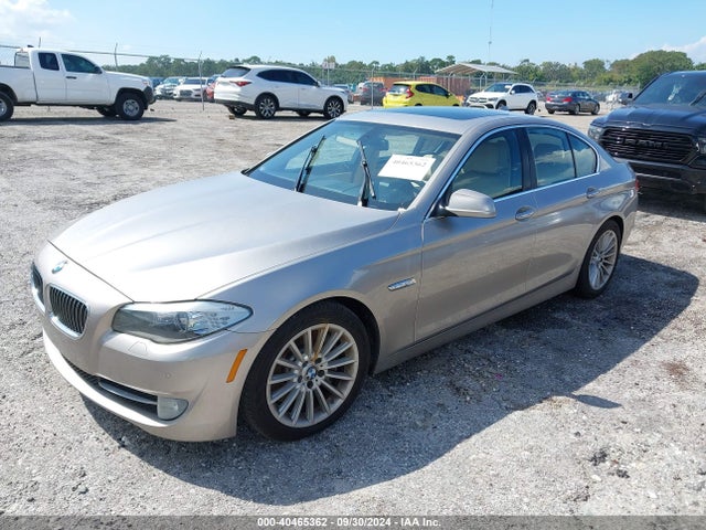 2011 Bmw 535i მანქანა იყიდება აუქციონზე, vin: WBAFR7C56BC608538, აუქციონის ნომერი: 40465362