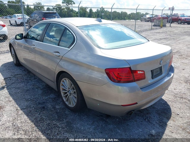 2011 Bmw 535i მანქანა იყიდება აუქციონზე, vin: WBAFR7C56BC608538, აუქციონის ნომერი: 40465362