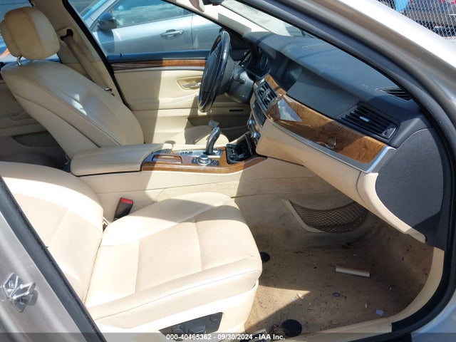 2011 Bmw 535i მანქანა იყიდება აუქციონზე, vin: WBAFR7C56BC608538, აუქციონის ნომერი: 40465362
