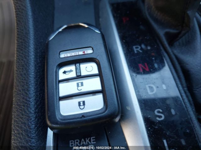 2HGFC4B07JH300204 Honda Civic Lx-p