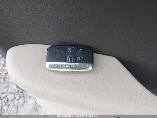 SALVN2BG9FH028931 Land Rover Range Rover Evoque Pure