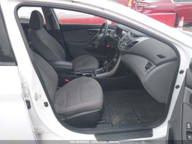 5NPDH4AEXGH662998 Hyundai ELANTRA SE