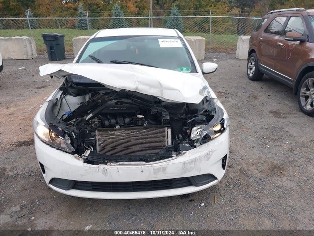 KIA FORTE LX 2017 3KPFK4A72HE073851 Image 13