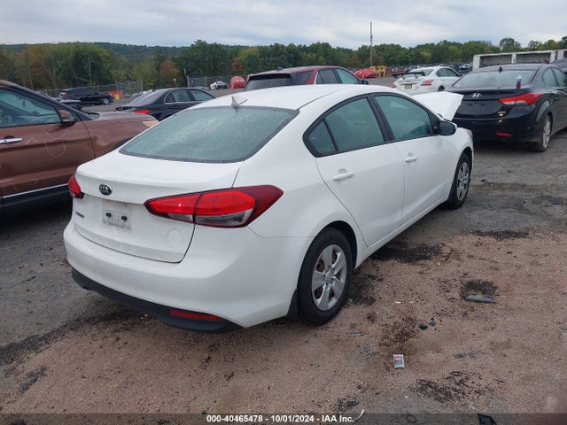 KIA FORTE LX 2017 3KPFK4A72HE073851 Image 4