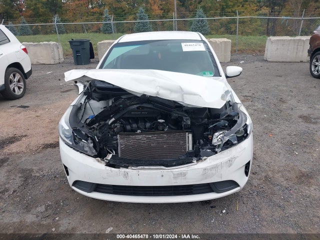 KIA FORTE LX 2017 3KPFK4A72HE073851 Image 6
