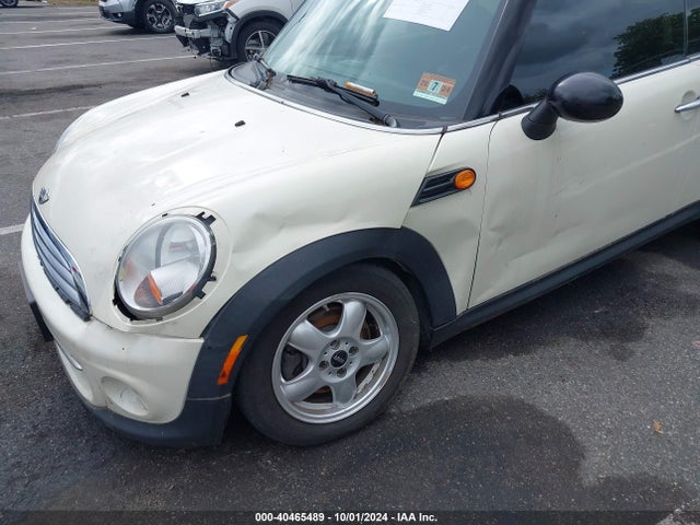 2011 MINI COOPER WMWSU3C53BT095206 Photo 5