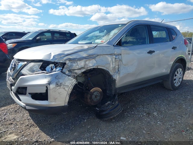 Nissan ROGUE S 2017 JN8AT2MV1HW258747 Image 2
