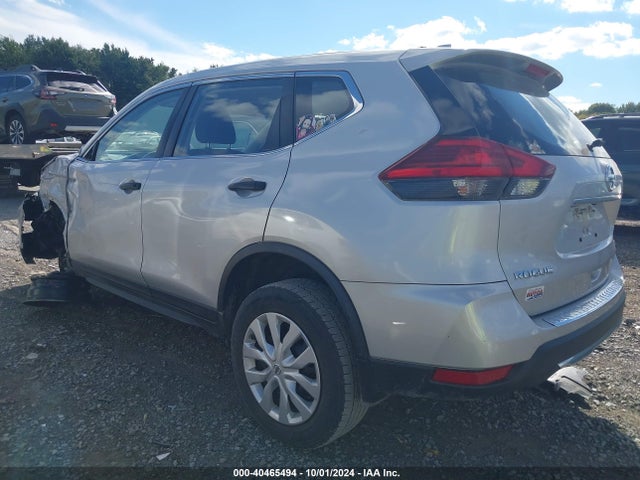 Nissan ROGUE S 2017 JN8AT2MV1HW258747 Image 3