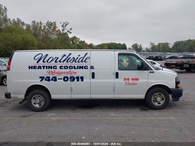 Chevrolet Express 2500 Work Van 2018 1GCWGBFG1J1344664 Image 13