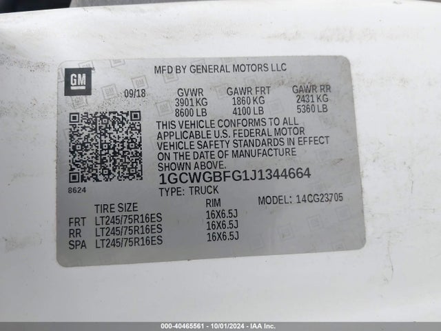 Chevrolet Express 2500 Work Van 2018 1GCWGBFG1J1344664 Image 9