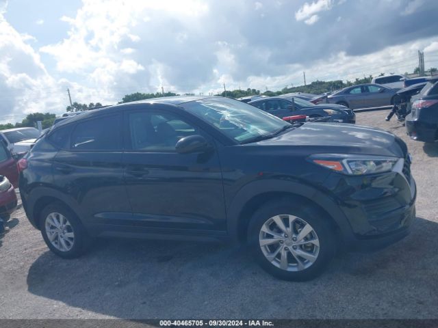 KM8J23A40MU381098 Hyundai TUCSON SE