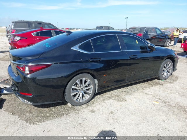 Lexus ES 350 2020 58ADZ1B11LU052306 Image 4