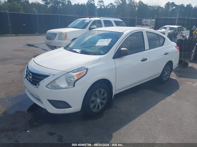 Nissan Versa 1.6 S 2015 3N1CN7APXFL824895 Image 2