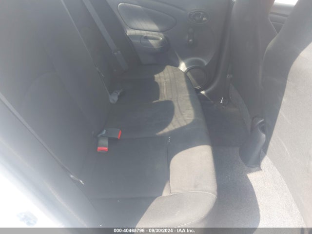 Nissan Versa 1.6 S 2015 3N1CN7APXFL824895 Image 8