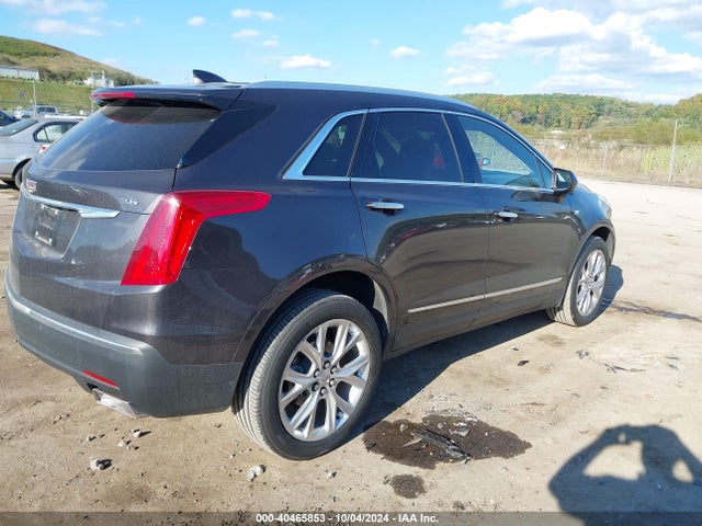 1GYKNDRS1HZ251939 Cadillac XT5 LUXURY