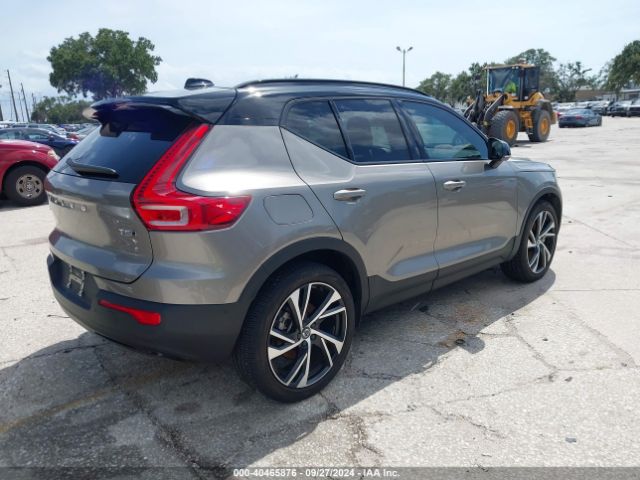 YV4162UM6N2743962 Volvo Xc40 T5 R-design