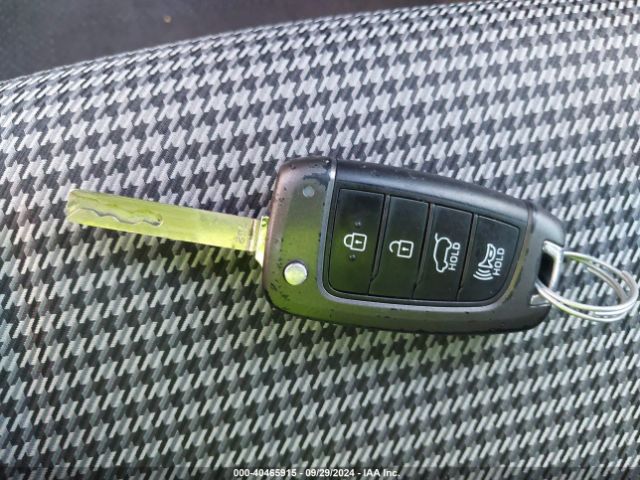 KM8K12AA2MU608475 Hyundai Kona Se