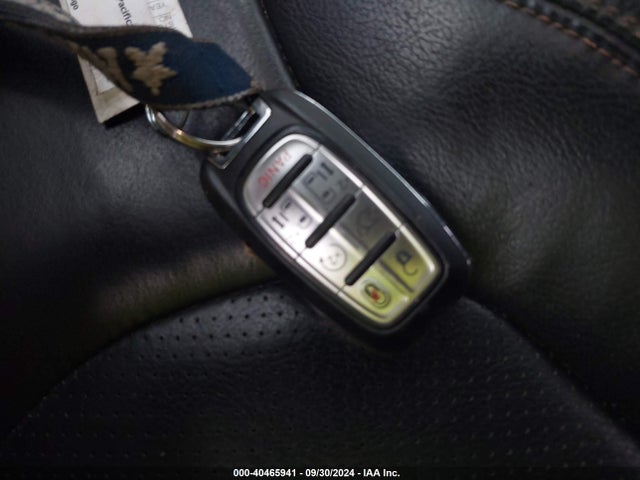 2C4RC1EG6JR109631 Chrysler Pacifica Touring L Plus