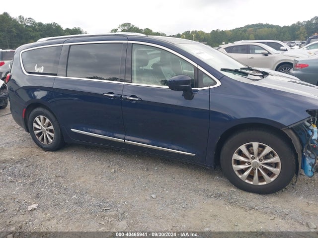 Chrysler Pacifica Touring L Plus 2018 2C4RC1EG6JR109631 Image 14