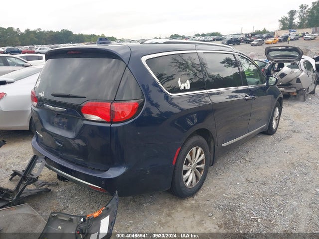 2C4RC1EG6JR109631 Chrysler Pacifica Touring L Plus