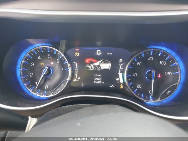 2C4RC1EG6JR109631 Chrysler Pacifica Touring L Plus