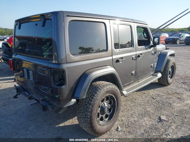 1C4HJXEN7JW245485 Jeep Wrangler Unlimited Sahara 4x4