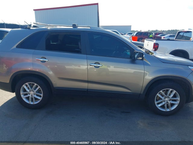 KIA Sorento Lx V6 2015 5XYKT4A71FG610205 Image 13