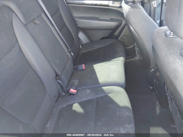KIA Sorento Lx V6 2015 5XYKT4A71FG610205 Image 8