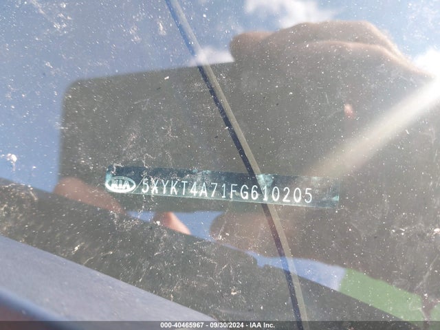 KIA Sorento Lx V6 2015 5XYKT4A71FG610205 Image 9