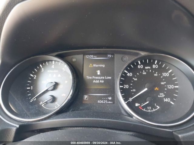 JN1BJ1CR0JW284558 Nissan Rogue Sport Sv