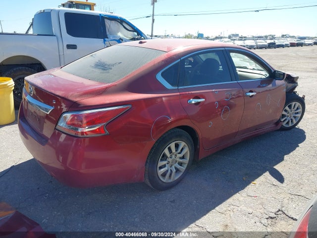 Nissan Altima 2.5 S 2015 1N4AL3AP7FN350901 Image 4