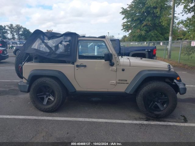 1C4AJWAG5GL318043 Jeep Wrangler Sport