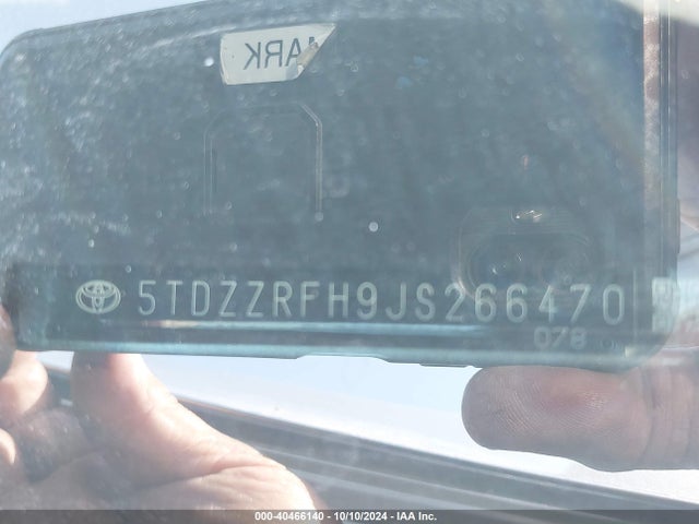 Toyota Highlander Le 2018 5TDZZRFH9JS266470 Image 9