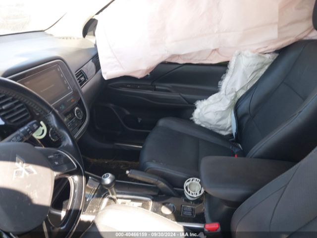 2017 MITSUBISHI OUTLANDER JA4AD3A39HZ002768 Photo 4